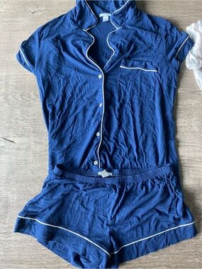 Eberjey Women’s Navy Short Pajama Set with Contrast Piping